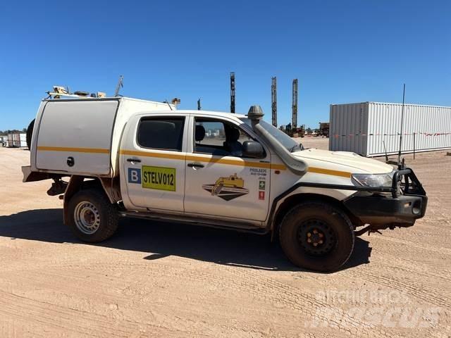 Toyota HiLux Furgoni altro