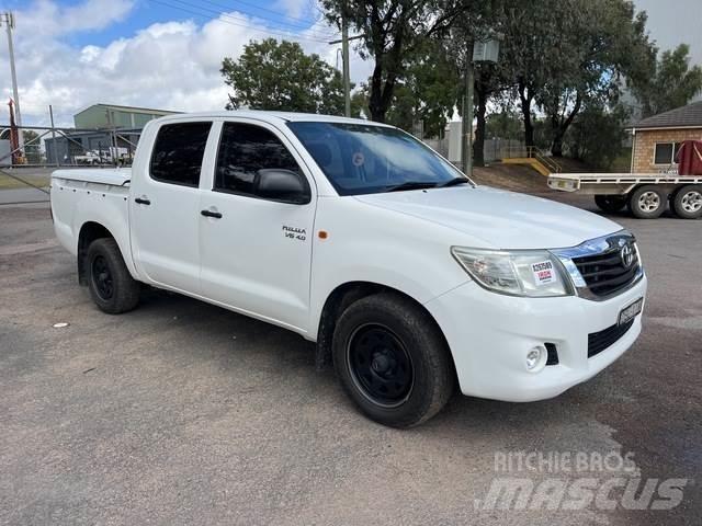 Toyota Hilux Pick up/Fiancata ribaltabile