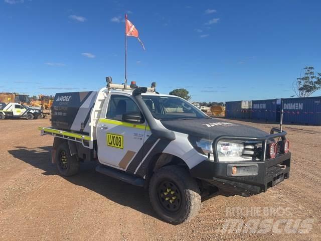 Toyota Hilux Pick up/Fiancata ribaltabile