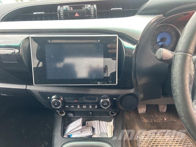 Toyota HiLux Furgoni altro