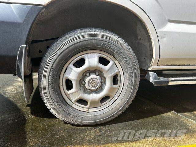 Toyota Prado Auto