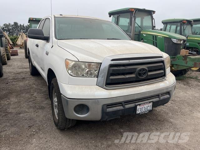 Toyota Tundra Furgoni altro