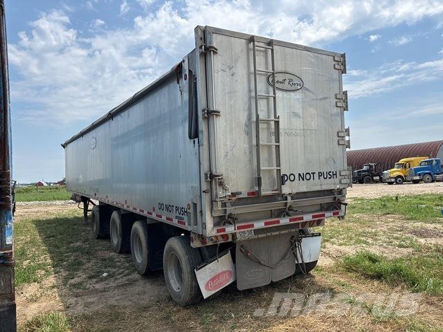  Trout River Semirimorchi con piano mobile