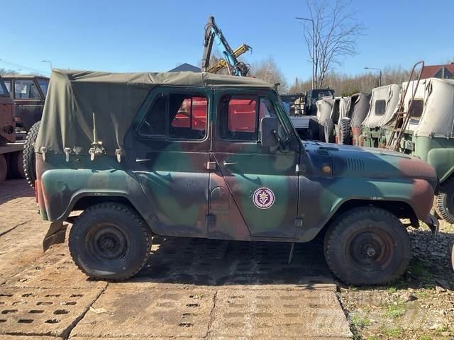  UAZ 469B Auto