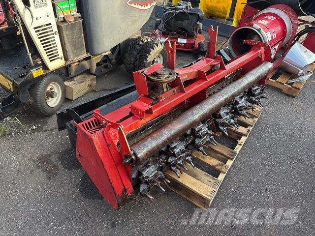Ventrac EA600 Aeratori e scoticatori terreno