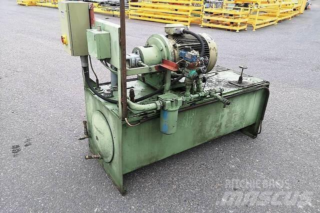 Vickers V2020 Costruzioni - Altro