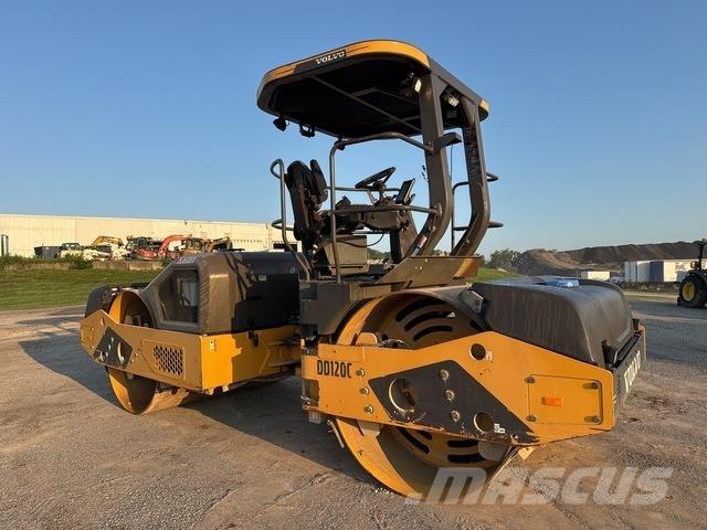Volvo DD120C Rulli a doppio tamburo