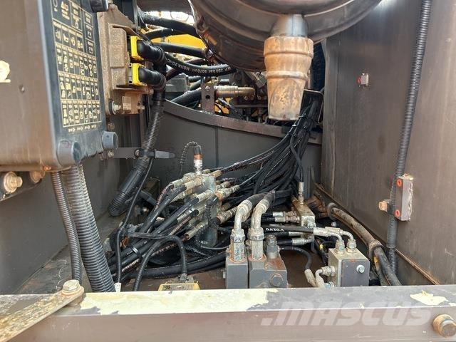 Volvo EC300DL Escavatori cingolati