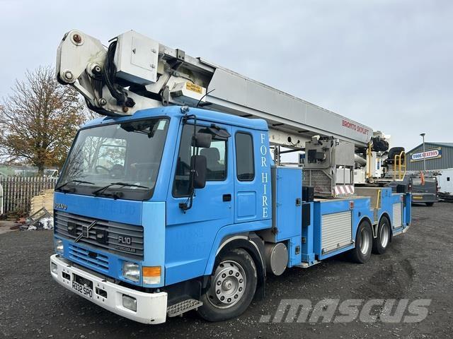 Volvo FL10 Piattaforme autocarrate