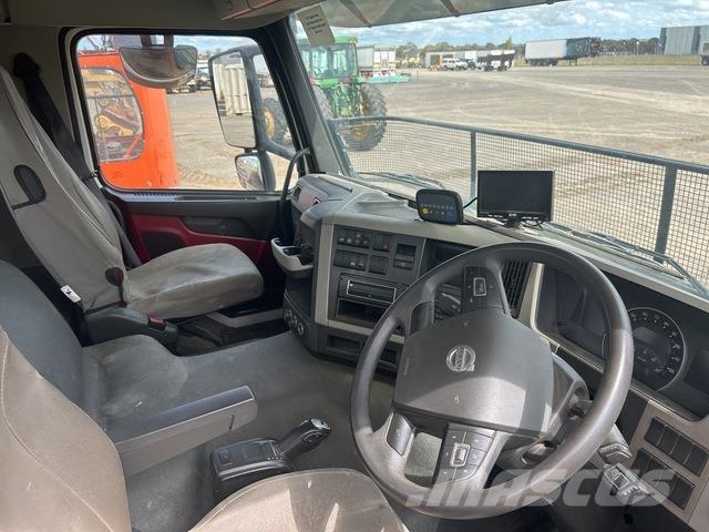 Volvo FM11 Camion autospurgo