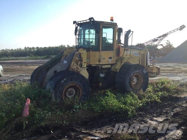 Volvo L120E Pale gommate