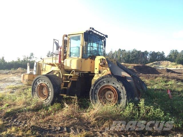 Volvo L120E Pale gommate