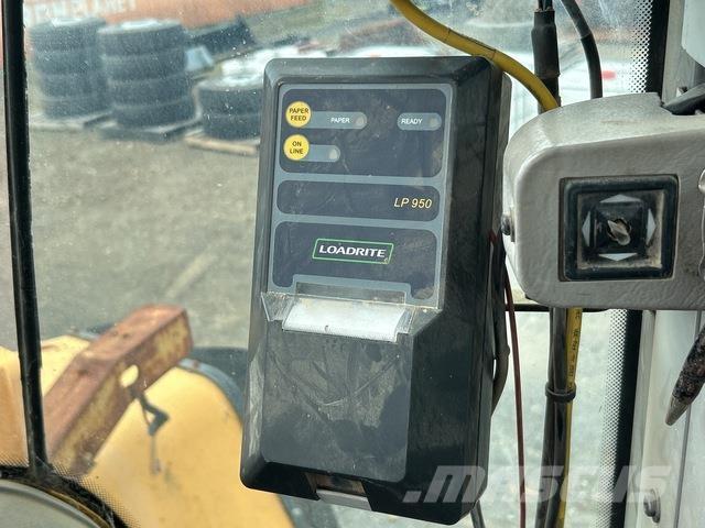 Volvo L220 F Pale gommate