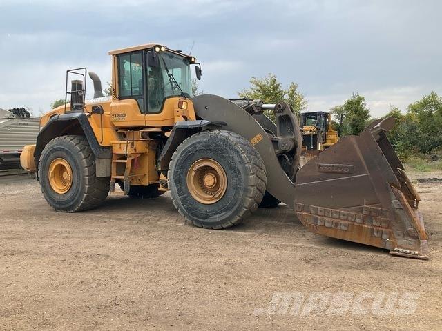 Volvo L250G Pale gommate