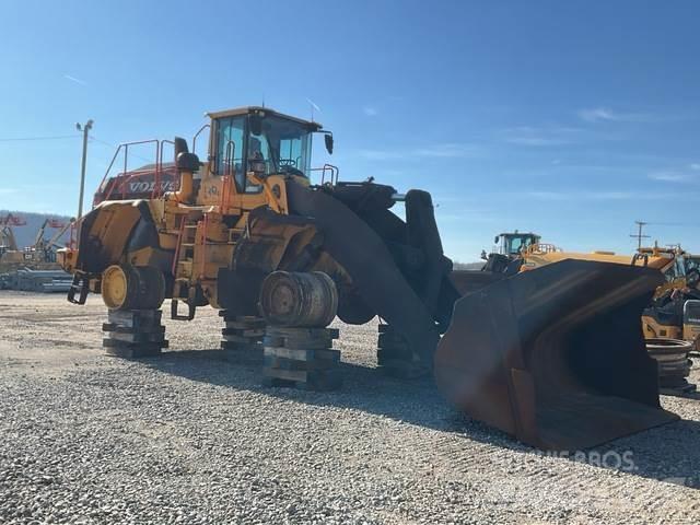 Volvo L350H Pale gommate