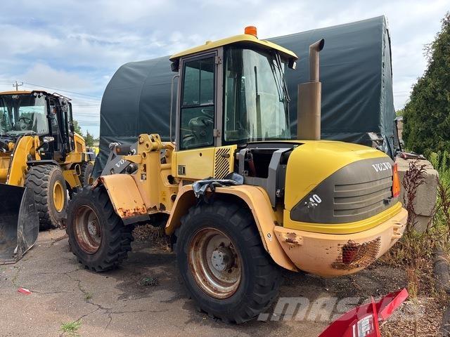 Volvo L40TP Pale gommate