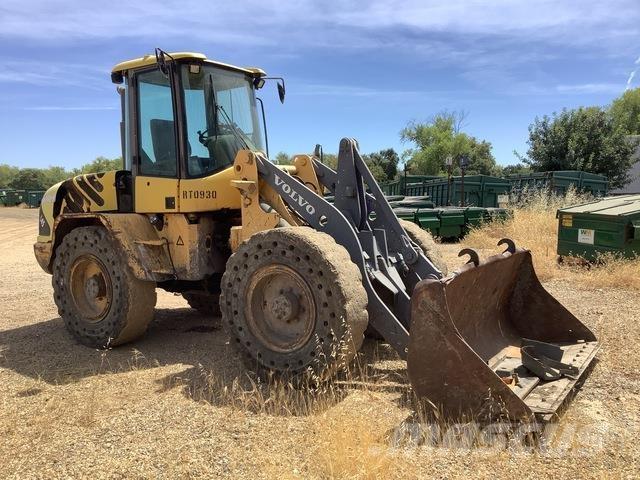Volvo L45TP Pale gommate