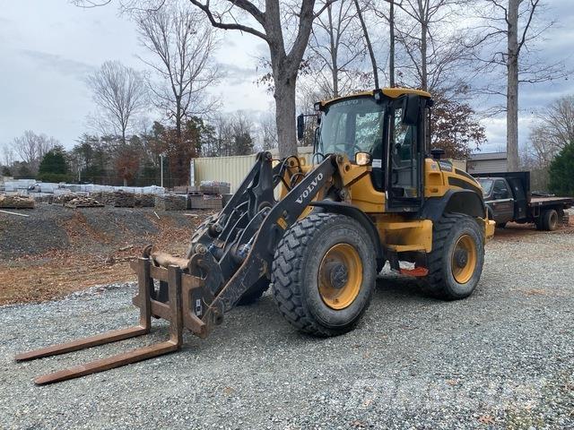 Volvo L50H Pale gommate