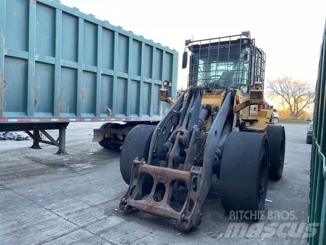 Volvo L90E Pale gommate