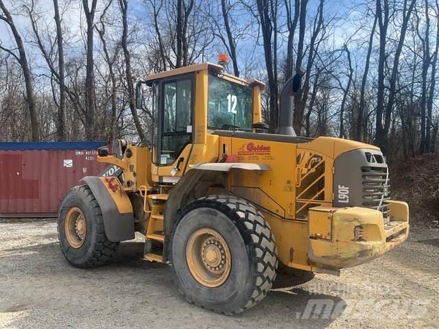 Volvo L90F Pale gommate