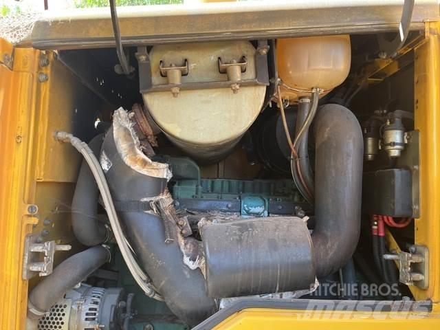 Volvo L90F Pale gommate