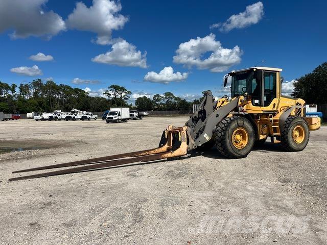 Volvo L90F Pale gommate