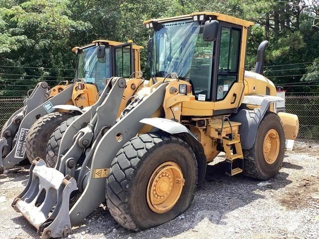 Volvo L90G Pale gommate