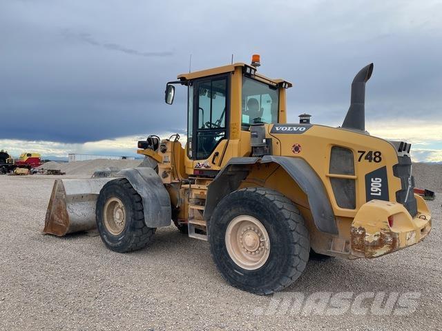 Volvo L90G Pale gommate