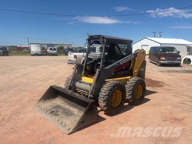 Volvo MC90B Mini Pale Gommate