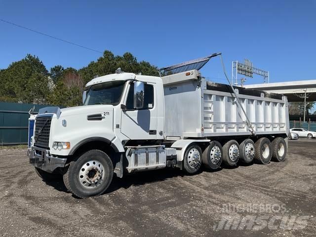 Volvo VHD Camion ribaltabili