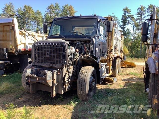 Volvo VHD Lame spazzaneve e aratri