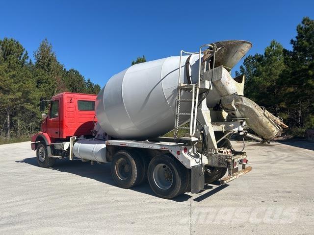 Volvo VHD64B Camion altro