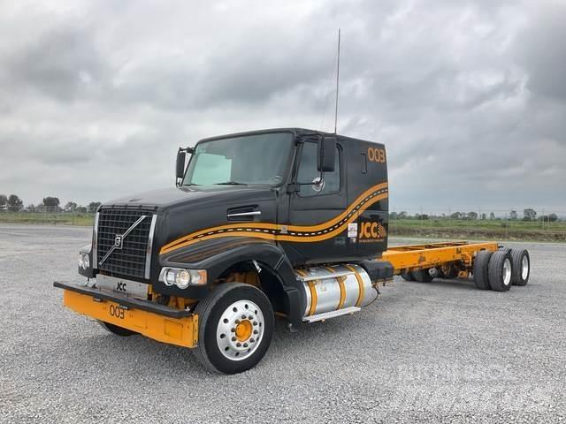 Volvo VHD64F Cabine e interni