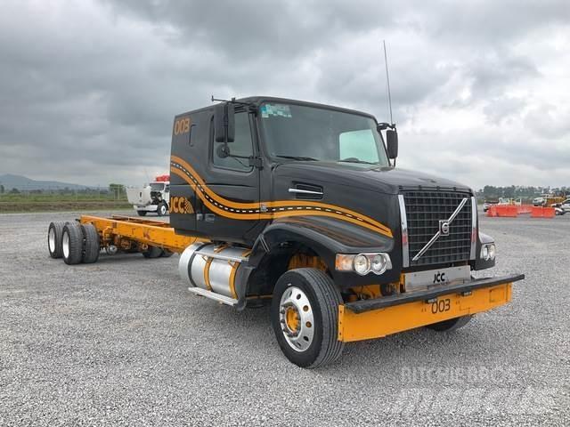 Volvo VHD64F Cabine e interni