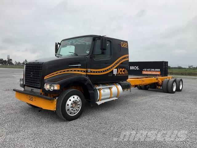 Volvo VHD64F Cabine e interni