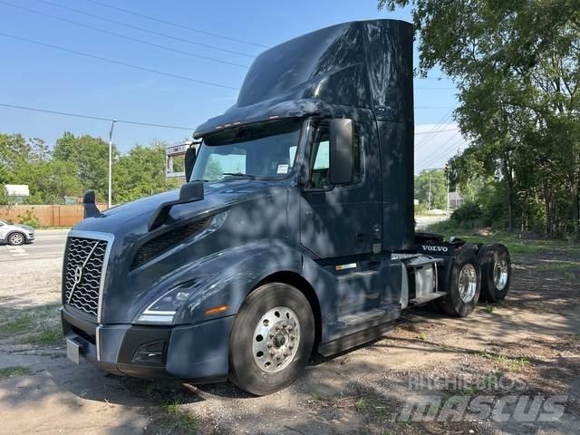 Volvo VNL Motrici e Trattori Stradali