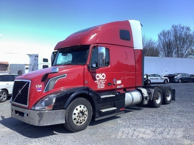 Volvo VNL Motrici e Trattori Stradali