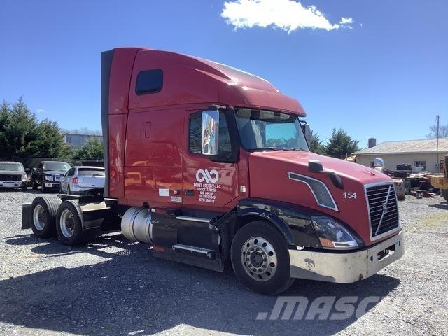 Volvo VNL Motrici e Trattori Stradali