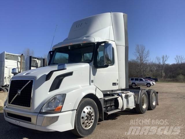 Volvo VNL Motrici e Trattori Stradali