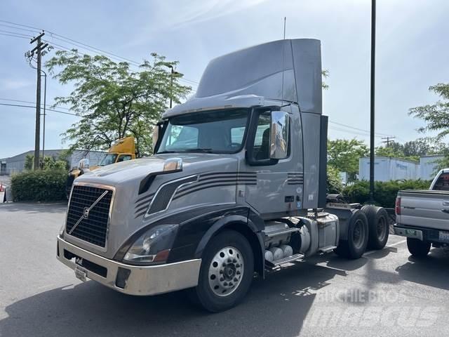 Volvo VNL Motrici e Trattori Stradali