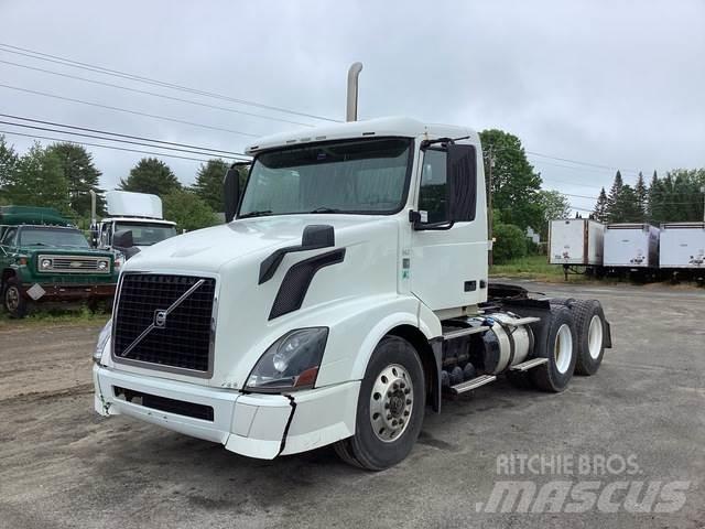 Volvo VNL Motrici e Trattori Stradali