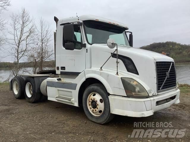 Volvo VNL Motrici e Trattori Stradali