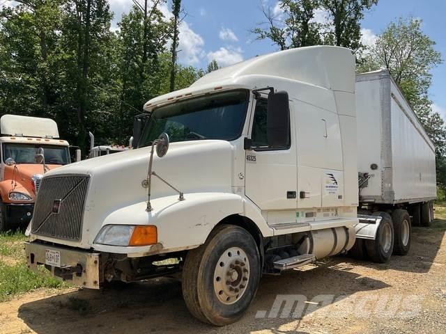 Volvo VNL Motrici e Trattori Stradali