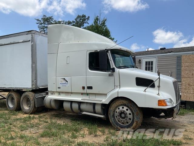 Volvo VNL Motrici e Trattori Stradali