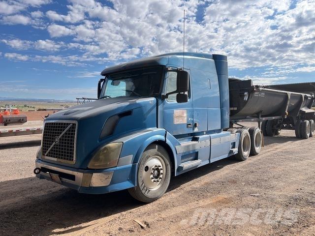 Volvo VNL Motrici e Trattori Stradali