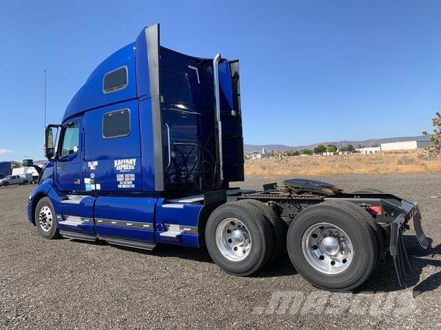 Volvo VNL Motrici e Trattori Stradali