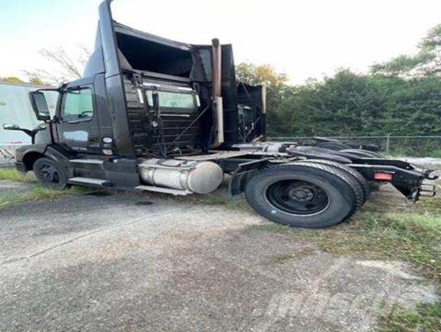 Volvo VNL Motrici e Trattori Stradali