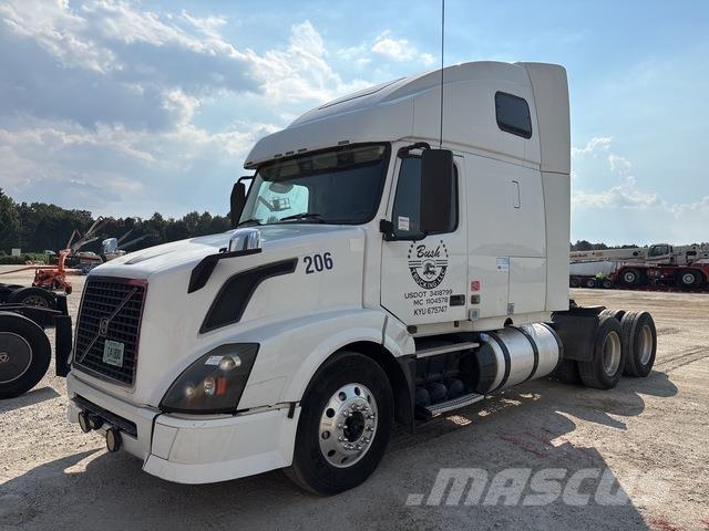 Volvo VNL Motrici e Trattori Stradali