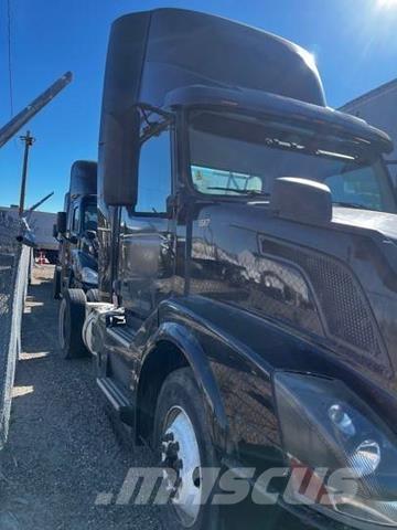 Volvo VNL Motrici e Trattori Stradali