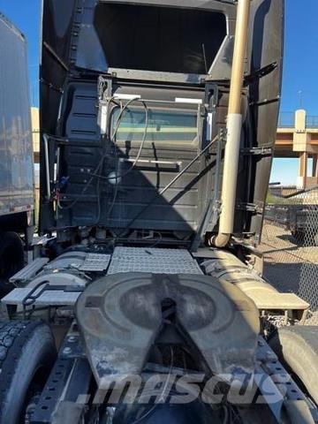 Volvo VNL Motrici e Trattori Stradali